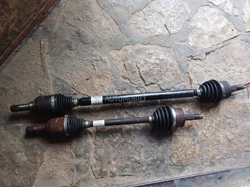 poluosovina za Fiat 500, 500L, 500X
