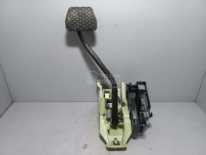 PAPUCICA GASA za BMW X5