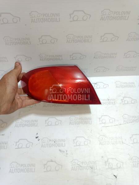 Levo stop svetlo za Alfa Romeo 166