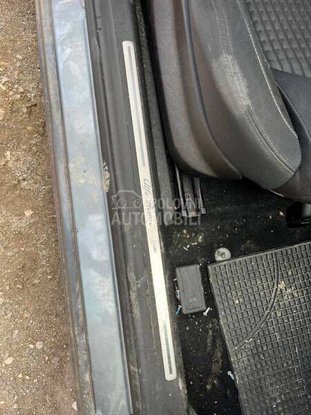 Prag lajsne hromirane za Alfa Romeo MiTo