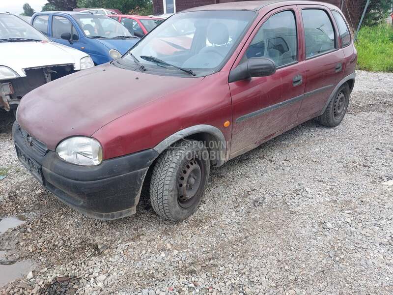 prednji branik za Opel Corsa B od 1993. do 2000. god.