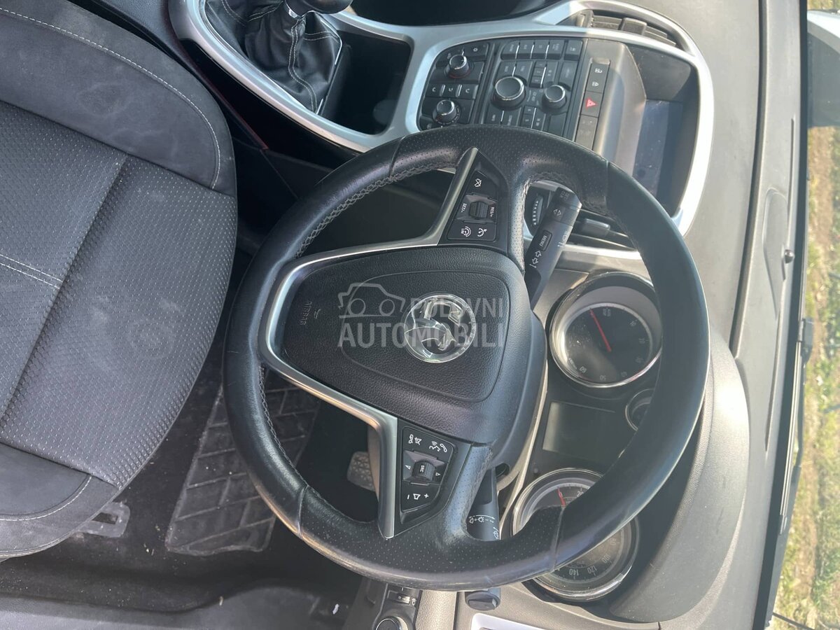 instrument tabla za Opel Astra J od 2009. do 2015. god.