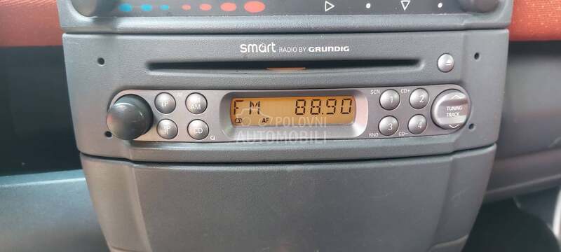 Fabrički cd za Smart ForTwo