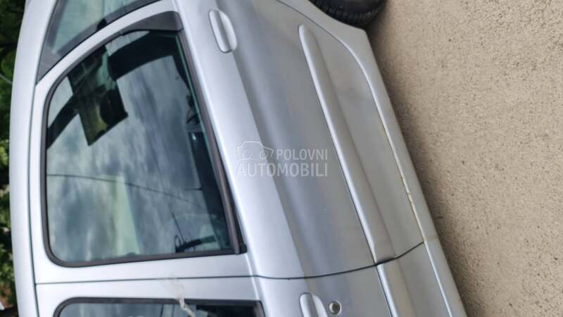 vratazadnja za Citroen Xsara Picasso od 2005. do 2010. god.