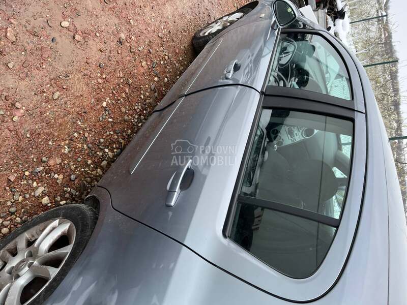leva vrata za Opel Corsa D od 2006. do 2014. god.