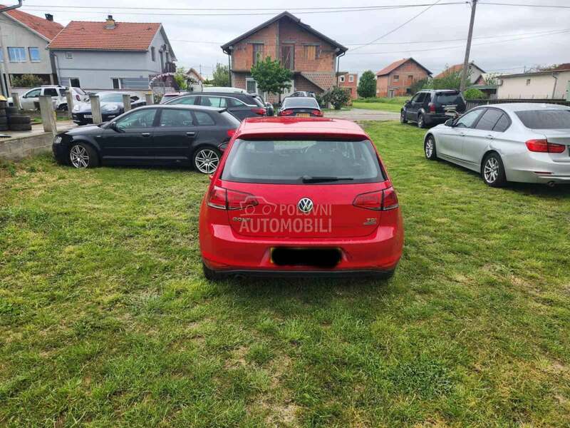 zadnji branik za Volkswagen Golf 7 od 2012. do 2020. god.