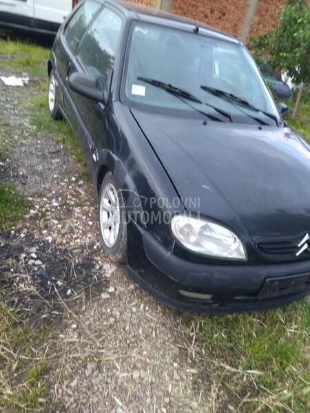 krilo za Citroen Saxo od 2000. do 2003. god.