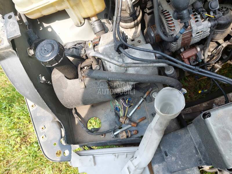 servo pumpa za Peugeot 407