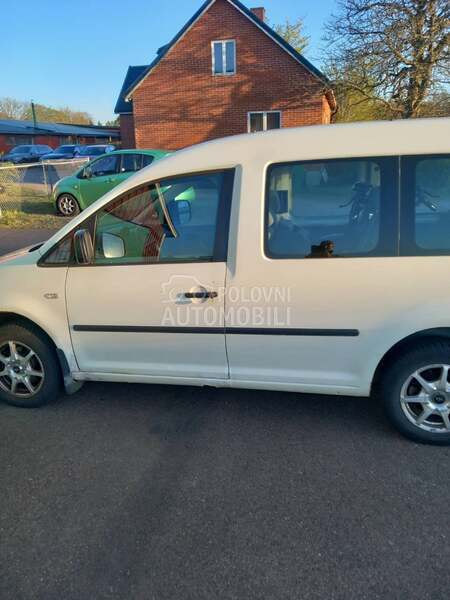 radio cd za Volkswagen Caddy