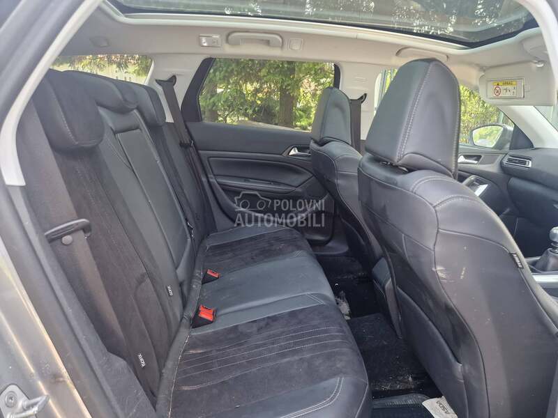 enterijer SEDISTA za Peugeot 308 od 2014. do 2020. god.