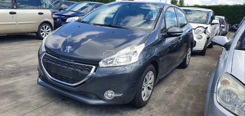 Delovi za Peugeot 208