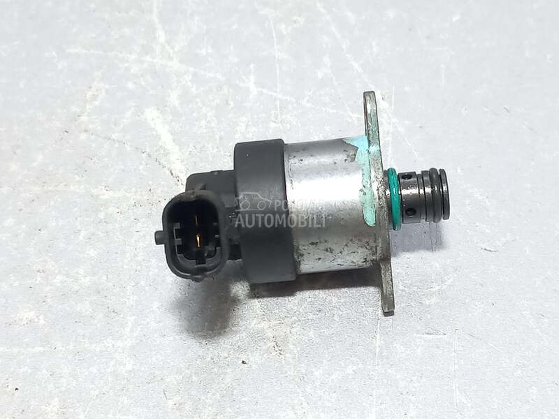 SENZOR PRITISKA GORIVA za Ford Focus