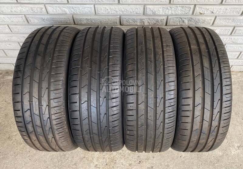Hankook 215/40 R18 Letnja