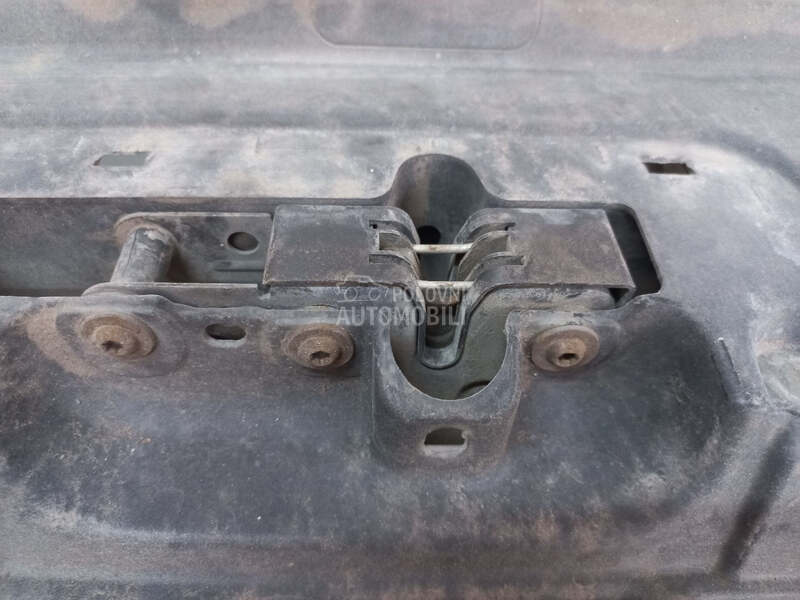 BRAVA HAUBE za Volkswagen Caddy