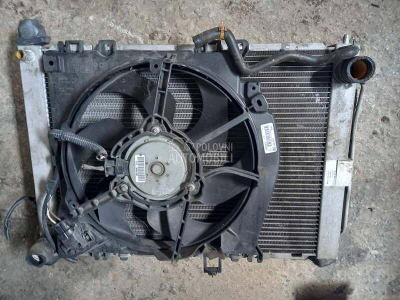 Hladnjak klime i vode za Renault Clio od 2009. do 2013. god.