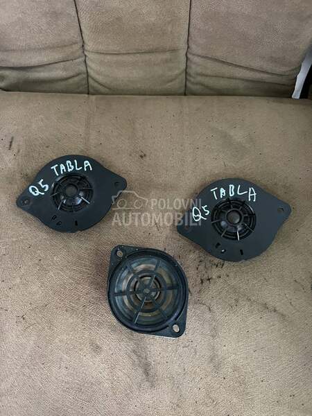 Zvucnik u instrument tabli za Audi Q5