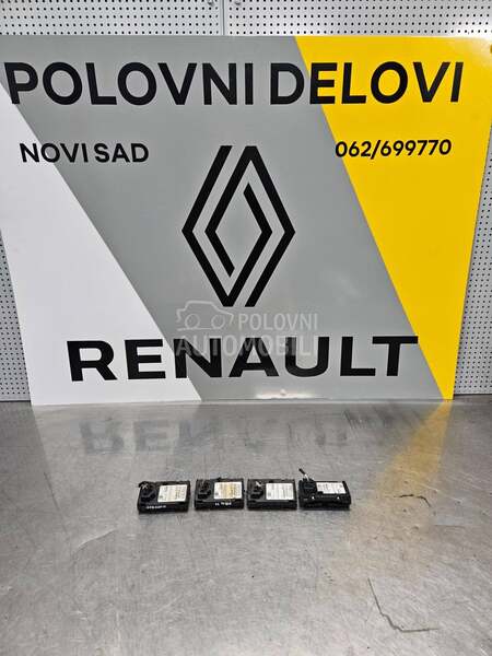 Citac kartice za Renault Grand Scenic, Scenic od 2003. do 2009. god.