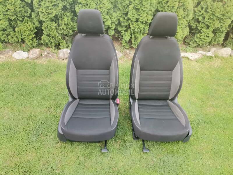 Sedista i airbeg za sedista za Škoda Octavia od 2013. do 2019. god.