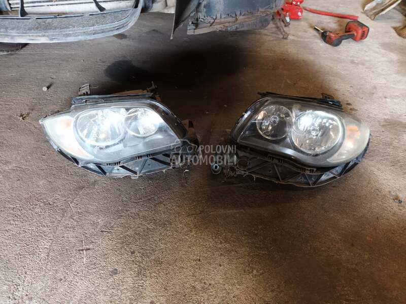 Farovi za BMW Serija 1 od 2005. do 2008. god.