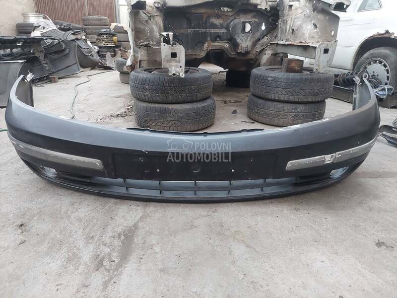prednji branik za Renault Laguna