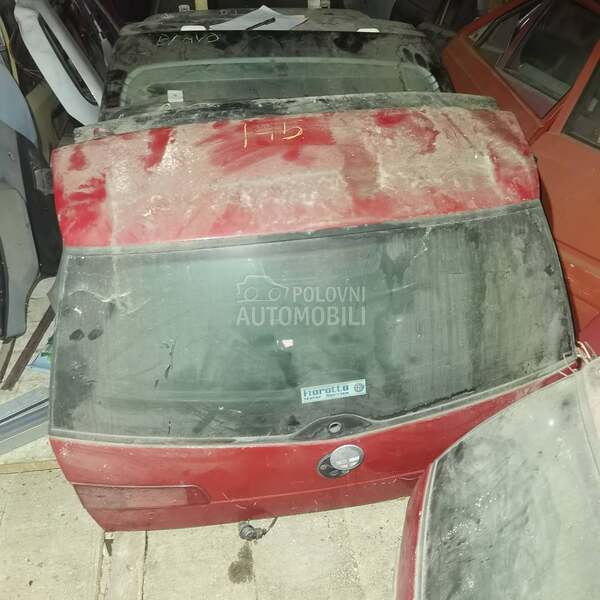 gepek vrata za Alfa Romeo 145