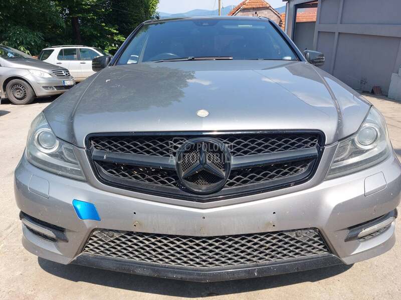 Farovi za Mercedes Benz C 180, C 200, C 220 ... od 2010. do 2014. god. - Facelift