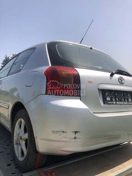 Delovi za Toyota Corolla 120 HB 2004. god.