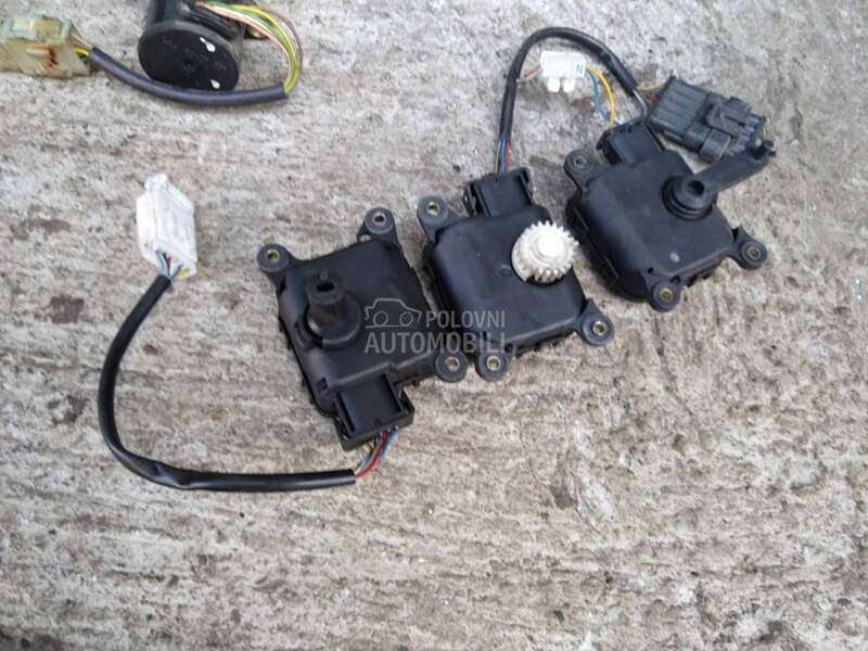 Klapne za klimu za Alfa Romeo 166