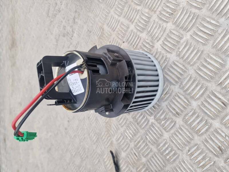 ventilator klime kabine za Peugeot 308 od 2014. do 2021. god.
