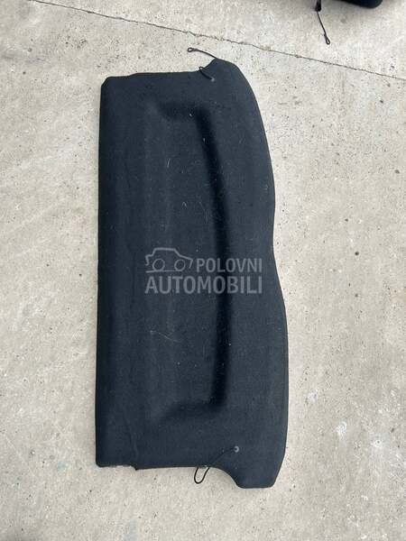 Polica u Gepeku za Citroen C3