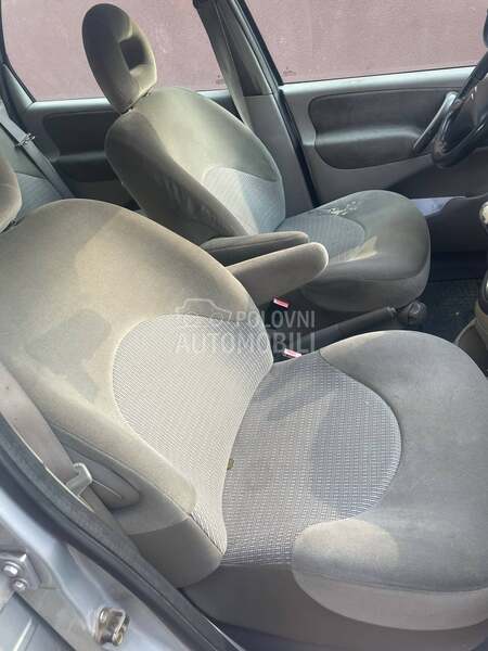 Enterijer za Citroen Xsara Picasso