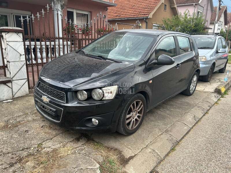 Chevrolet Aveo Automatik 2012. god. -  kompletan auto u delovima
