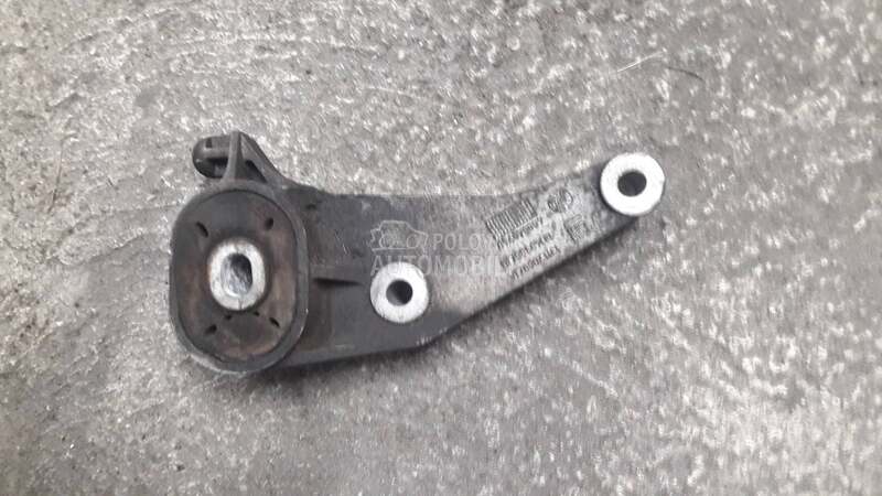 Zadnji  drzac motora 1.3cdti za Opel Meriva od 2003. do 2009. god.