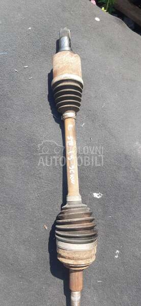 Poluosovine Senic lll 1.9 96kw za Renault Scenic