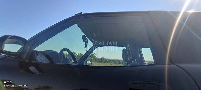 staklo vozacevih vrata za Toyota RAV 4 od 1993. do 1998. god.
