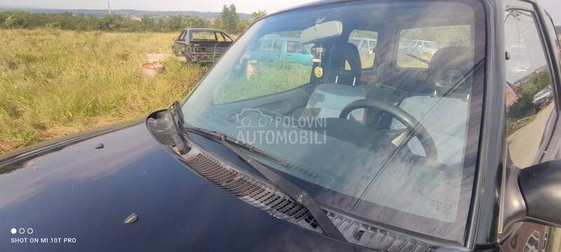 prednja sofersajbna za Toyota RAV 4 od 1993. do 1998. god.