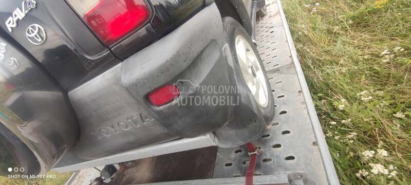 desni deo zadnjeg branika za Toyota RAV 4 od 1993. do 1998. god.