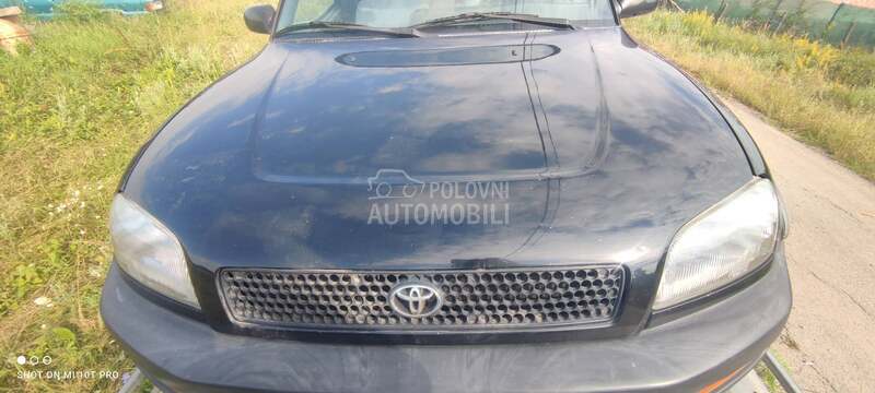 hauba za Toyota RAV 4 od 1993. do 1998. god.