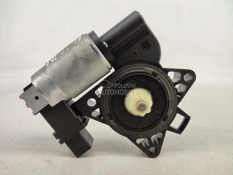 Motor podizača stakla za Mazda 2 od 2002. do 2007. god.
