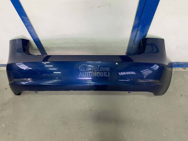 Zadnji branik za Tesla Model 3