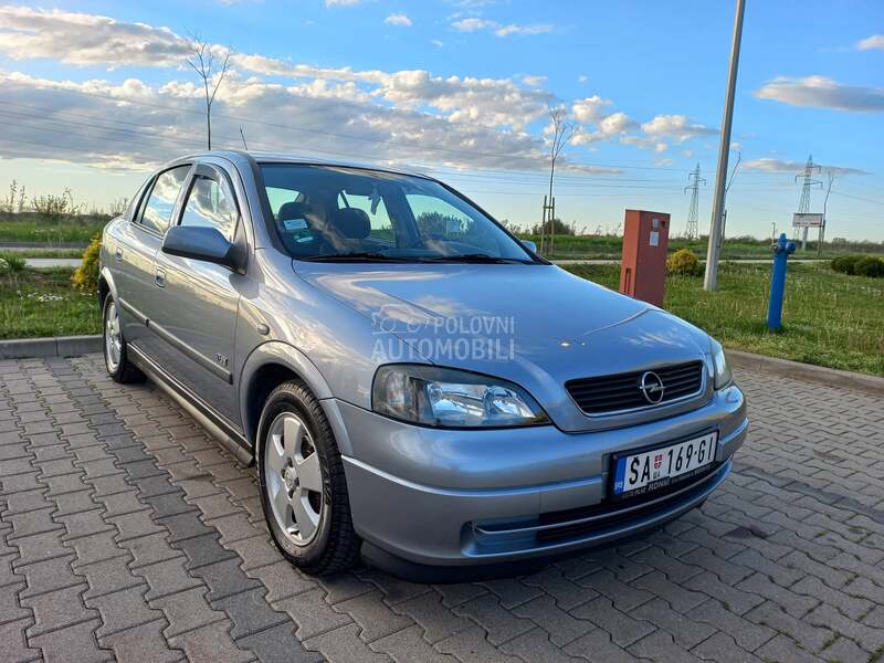 Opel Astra G 1.6 B 2003. god. -  kompletan auto u delovima