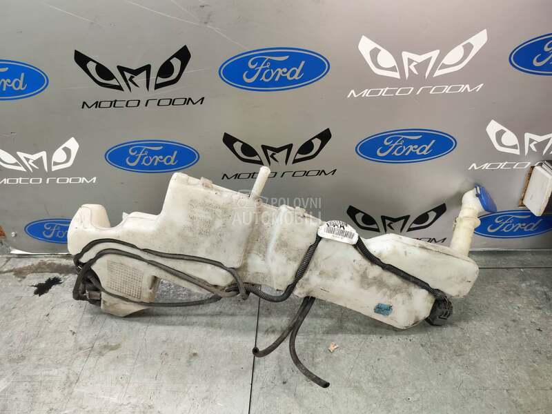boca tecnosti vetrobrana za Ford Kuga od 2008. do 2013. god.