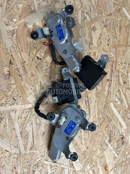 Motor brisaca zadnji za Hyundai Santa Fe od 2001. do 2005. god.