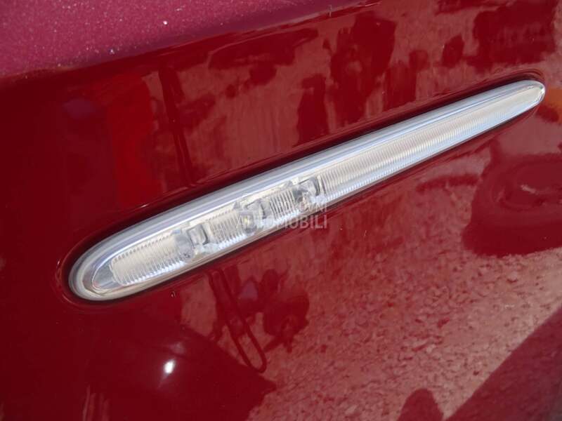 Žmigavac iz krila za Alfa Romeo Giulietta