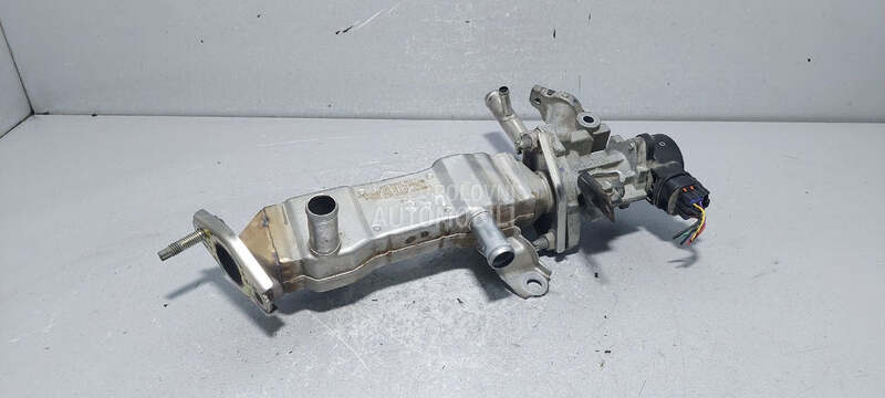HLADNJAK EGR VENTILA za Toyota Prius - 2560137010B