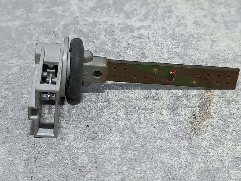 SENZOR TEMPERATURE za Volkswagen Passat B7