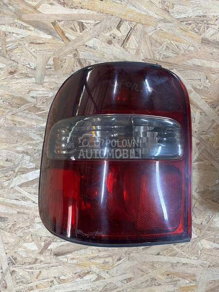 Levo stop svetlo lampa leva za Kia Sportage od 1999. do 2004. god.