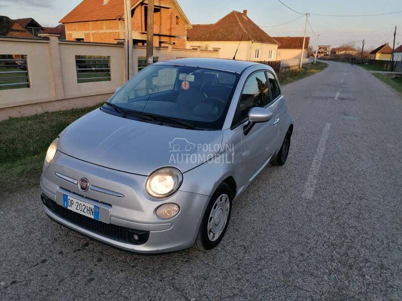 Fiat 500 -  kompletan auto u delovima