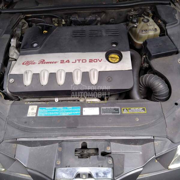 Delovi motora za Alfa Romeo 166