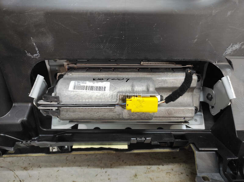 AIRBAG SUVOZACA za Volkswagen Touran